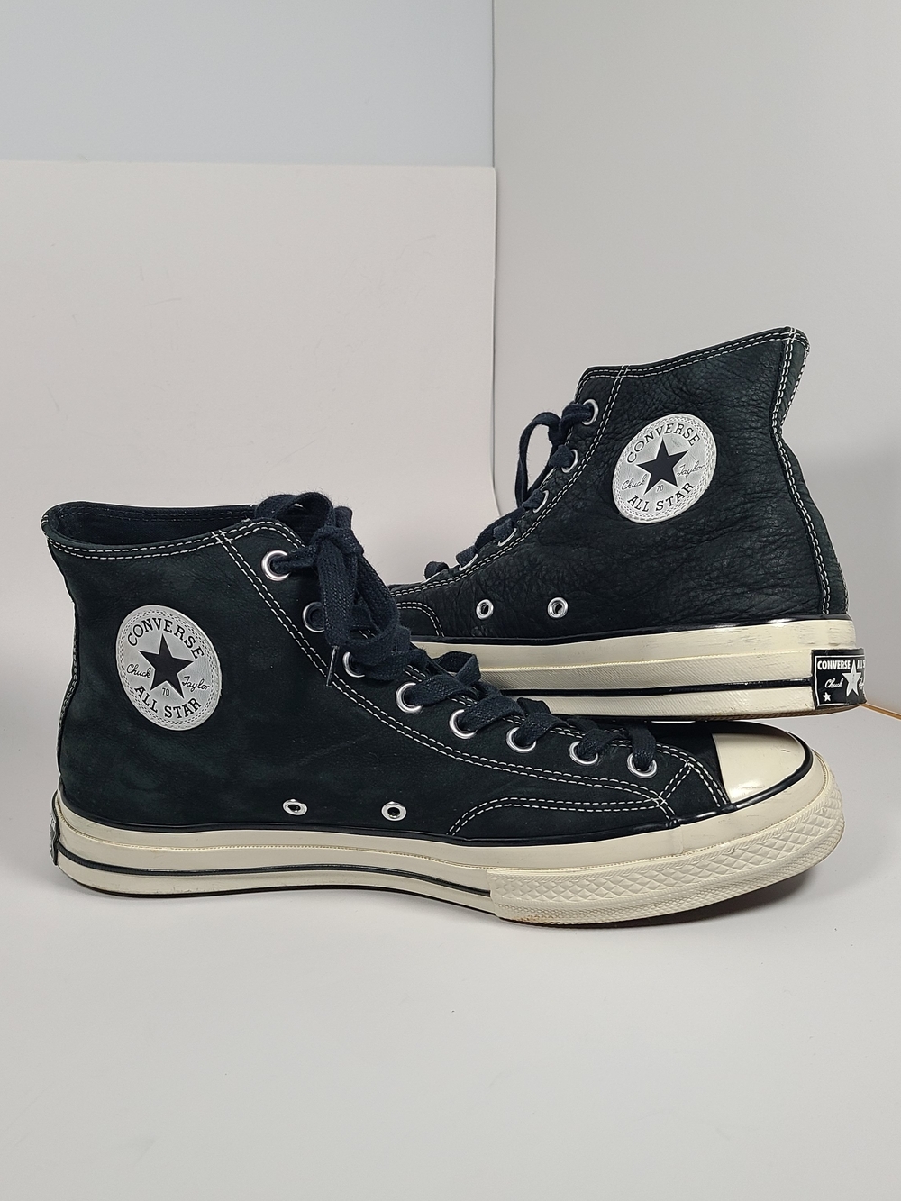 Converse Leather Chuck Taylor All Star High Top Sneakers - Black Size 10.5